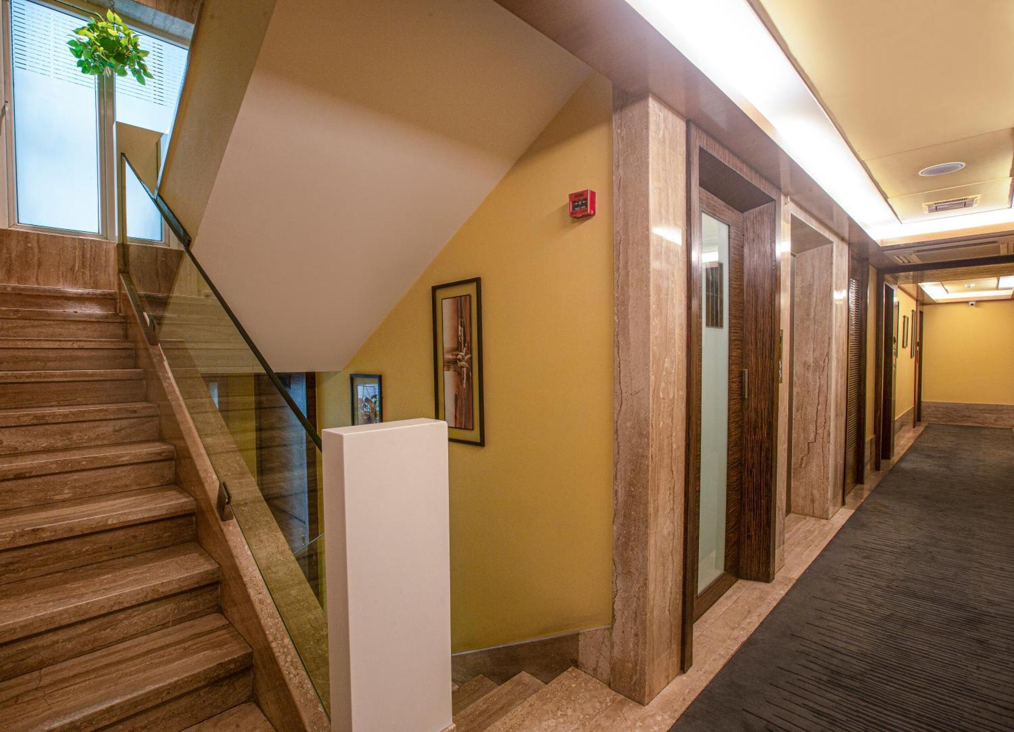 Hotel Bawa Continental Mumbai Dış mekan fotoğraf