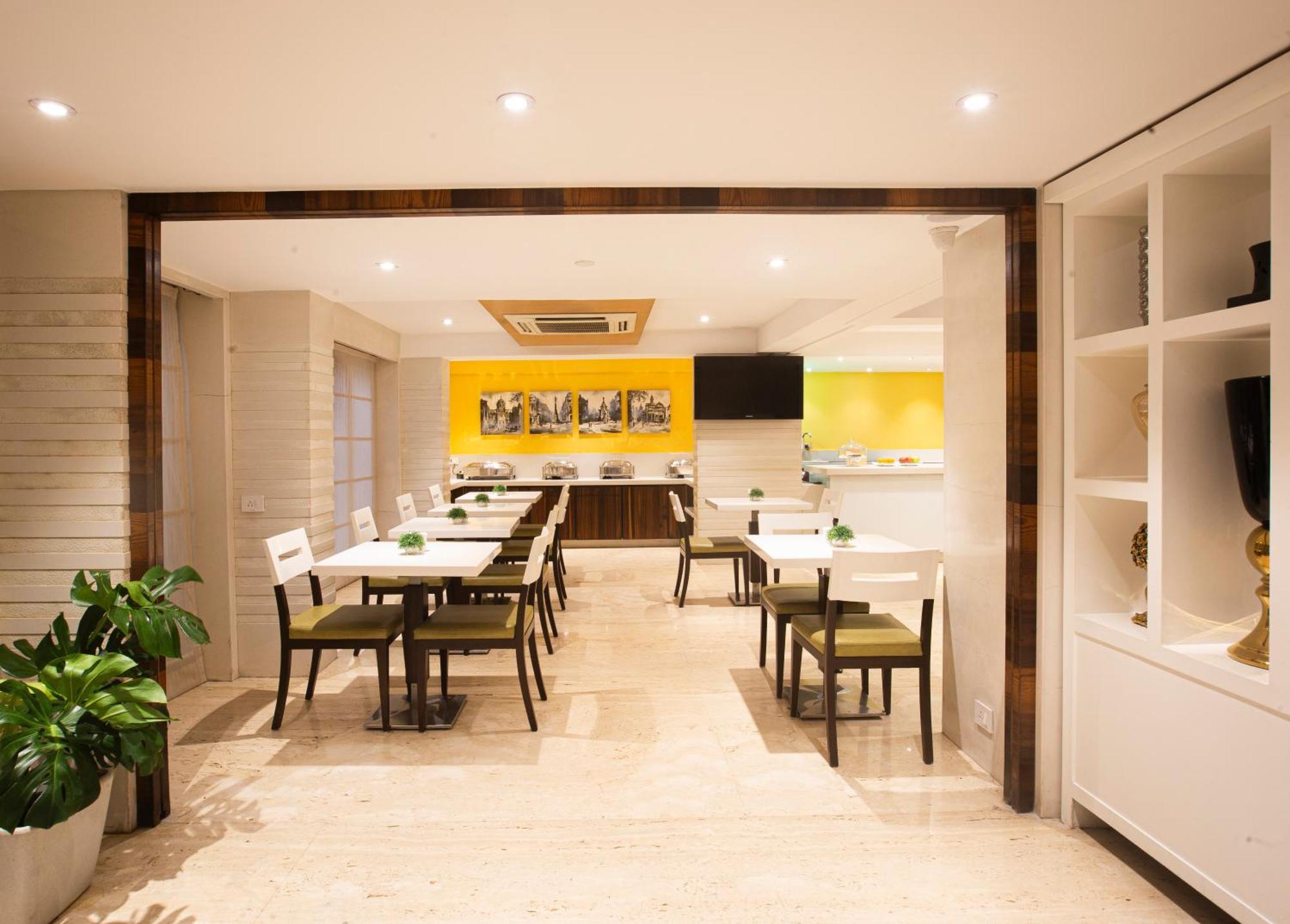 Hotel Bawa Continental Mumbai Dış mekan fotoğraf