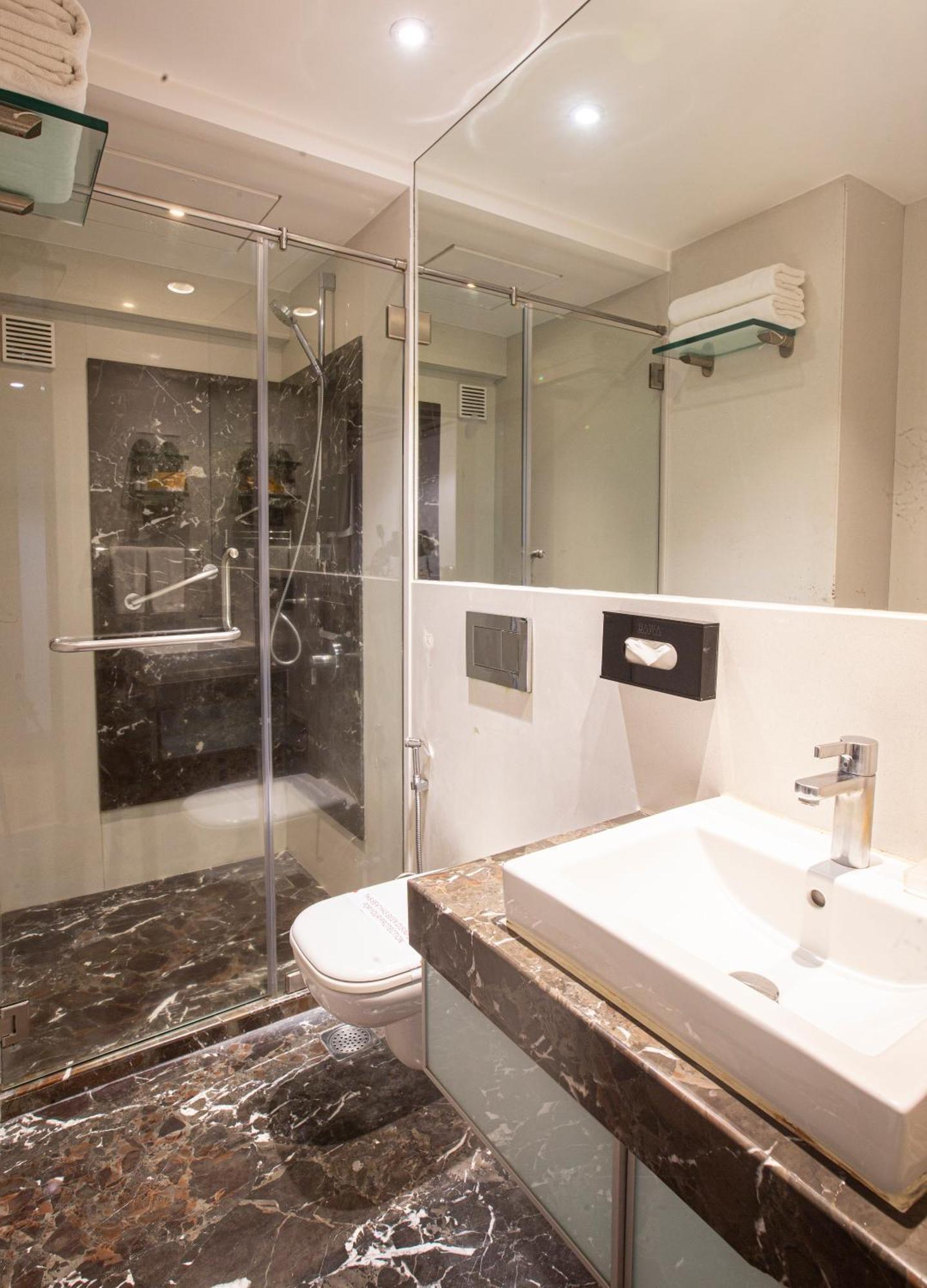 Hotel Bawa Continental Mumbai Dış mekan fotoğraf