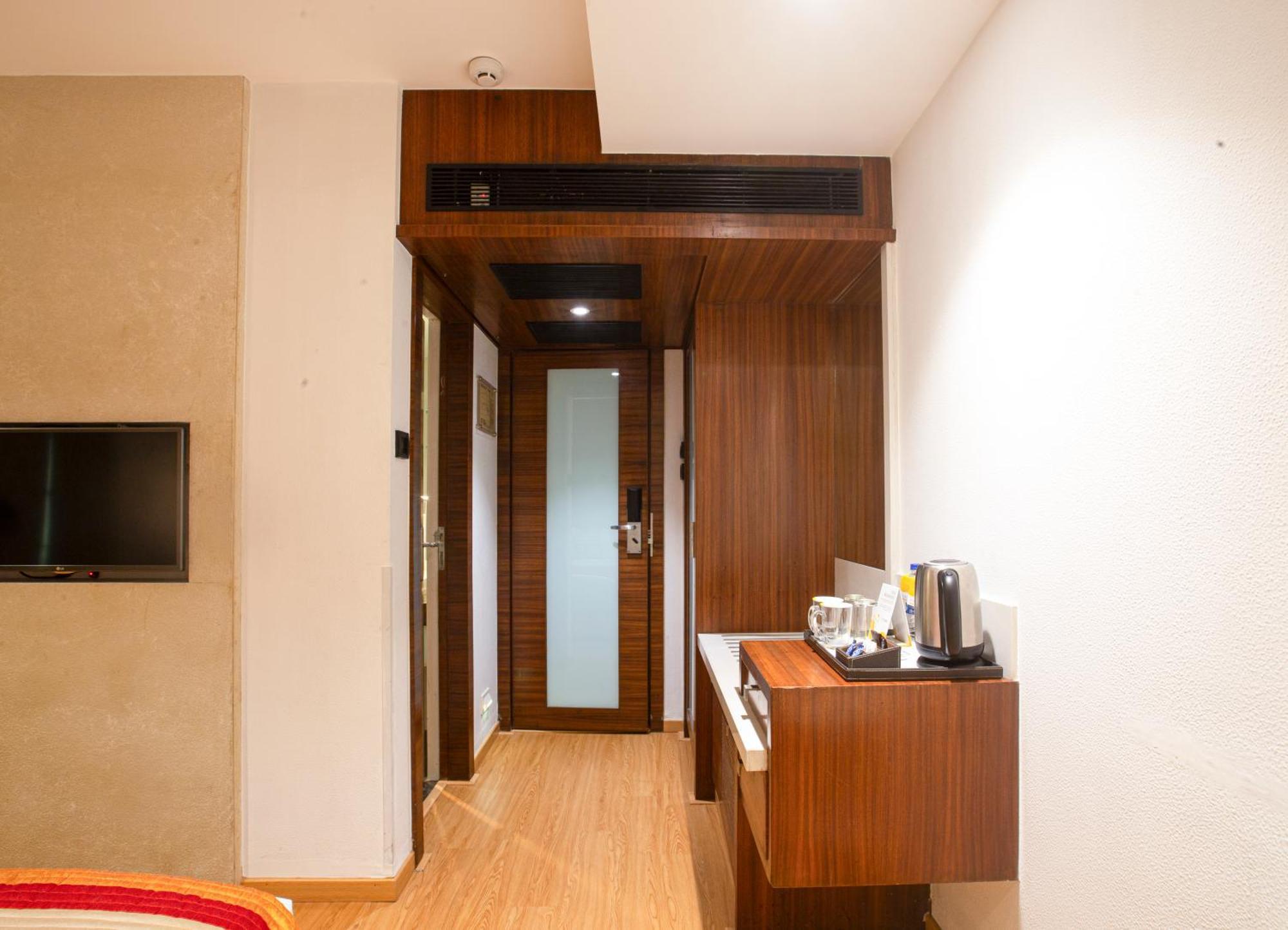 Hotel Bawa Continental Mumbai Dış mekan fotoğraf
